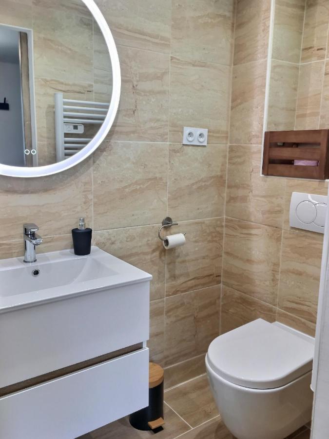 Bleu Lavande - Coquet Appartement Ambiance Village Istres Exteriér fotografie