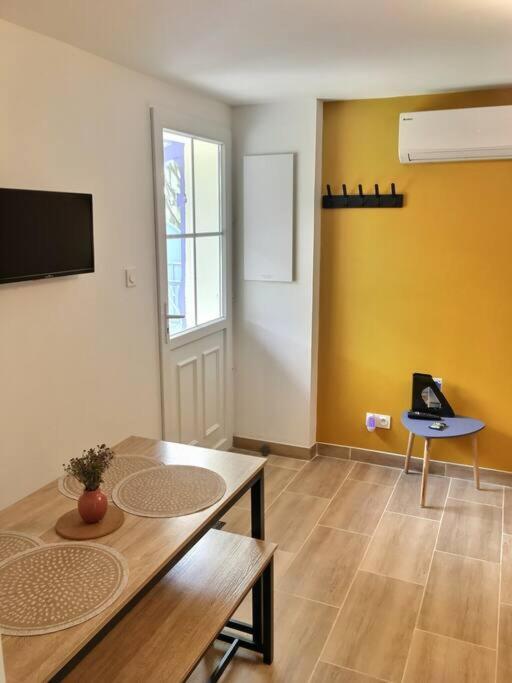 Bleu Lavande - Coquet Appartement Ambiance Village Istres Exteriér fotografie
